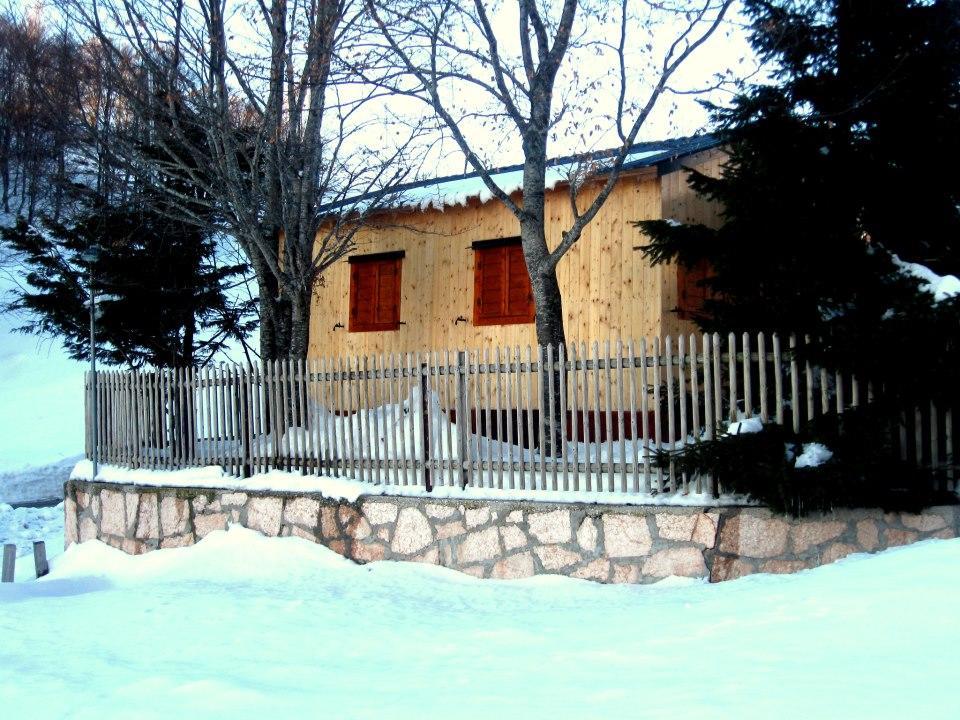 Campeggio Branchetto Hotel Bosco Chiesanuova Buitenkant foto