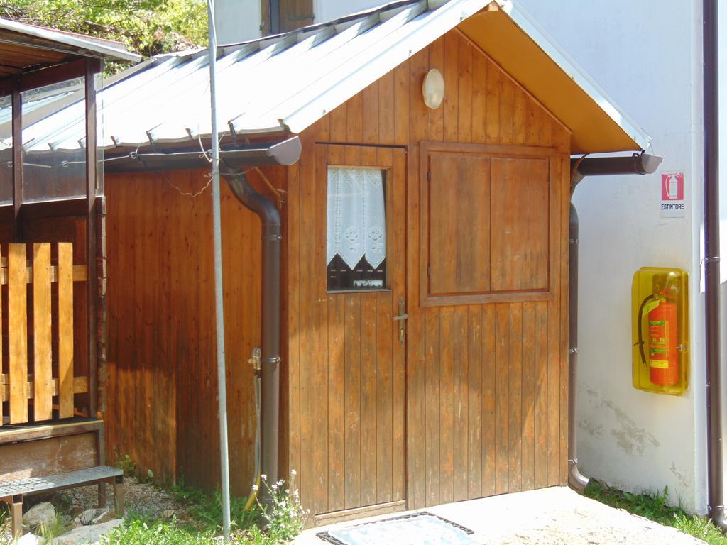 Campeggio Branchetto Hotel Bosco Chiesanuova Buitenkant foto